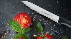 Plastic, tomato knife triangle