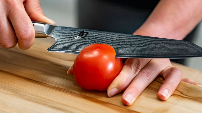
                    Kiritsuke with precision sharpener ensures perfect razor sharpness