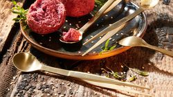 Meat knife, Tasting spoon gold-coloured